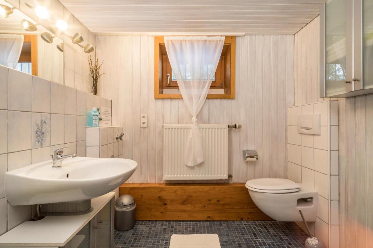 Ferienwohnung im alten Forsthaus Bermatingen Exterior foto